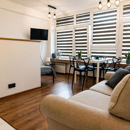 Komfortowy Apartament Scisle Centrum Radom Exterior photo