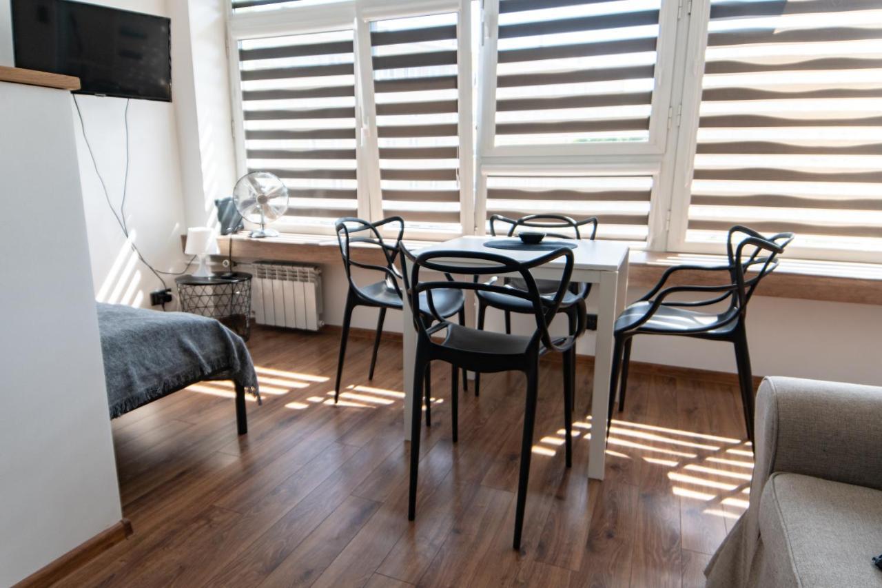 Komfortowy Apartament Scisle Centrum Radom Exterior photo